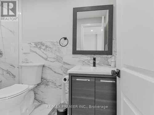 359 Limerick Street, Innisfil, ON - Indoor Photo Showing Bathroom