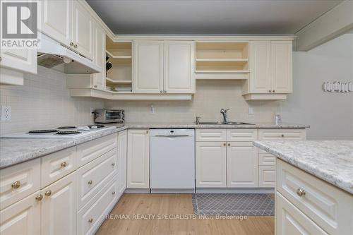 1 - 215 Edward Street, Clearview, ON - Indoor Photo Showing Kitchen With Double Sink With Upgraded Kitchen
