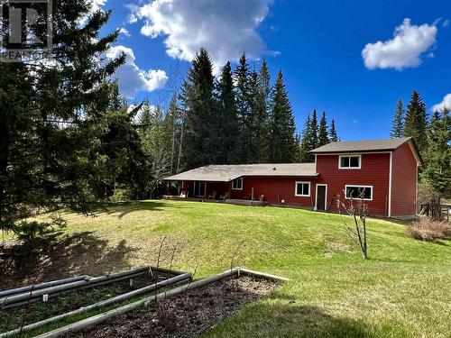 6345 Wolfe Road, 100 Mile House, BC - Outdoor