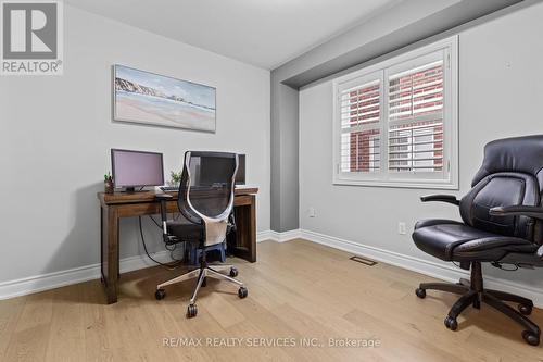 61 Royal Valley Drive, Caledon, ON - Indoor Photo Showing Office