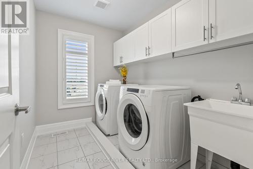 2 Blenheim Circle, Whitby, ON - Indoor Photo Showing Laundry Room