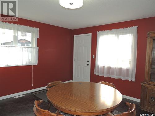 20 Harbour View Drive, Cymri Rm No. 36, SK - Indoor Photo Showing Dining Room