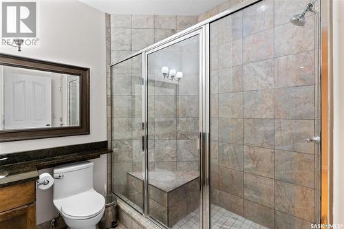 743 Bellmont Court, Saskatoon, SK - Indoor Photo Showing Bathroom