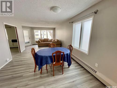 211 520 3Rd Avenue N, Saskatoon, SK - Indoor Photo Showing Dining Room