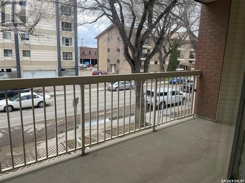 211 520 3Rd Avenue N, Saskatoon, SK - Outdoor With Balcony With Exterior