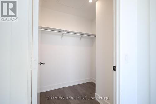 Ph5 - 270 Dufferin Street, Toronto, ON - Indoor Photo Showing Other Room