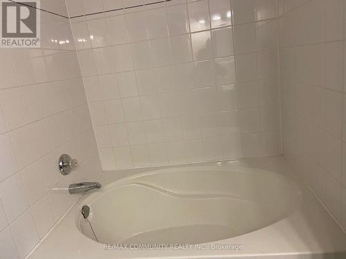 603 - 5 Rowntree Road, Toronto, ON - Indoor Photo Showing Bathroom