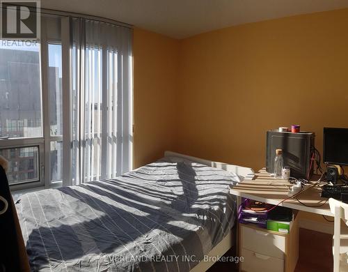 3009 - 761 Bay Street, Toronto, ON - Indoor Photo Showing Bedroom