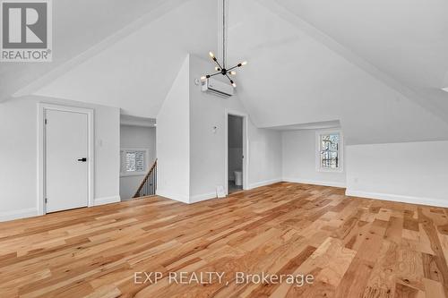 44 Proctor Boulevard, Hamilton, ON - Indoor Photo Showing Other Room