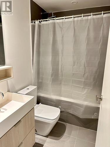 1112 - 5 Soudan Ave. Avenue, Toronto, ON - Indoor Photo Showing Bathroom