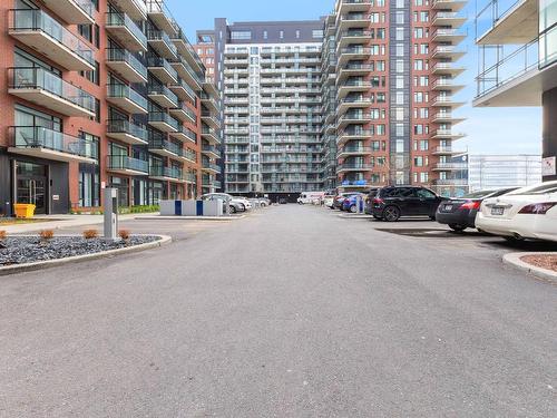 Stationnement - 604-700 Rue Des Éclaircies, Brossard, QC - Outdoor With Balcony With Facade