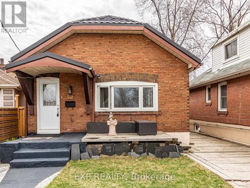 15 Victoria Avenue E, Toronto (Weston), ON - Outdoor