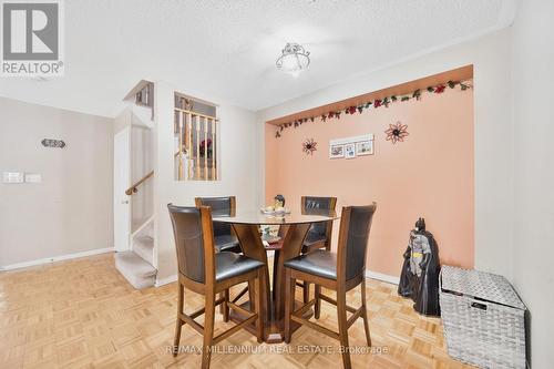 47 Ridgefield Court, Brampton, ON - Indoor Photo Showing Dining Room