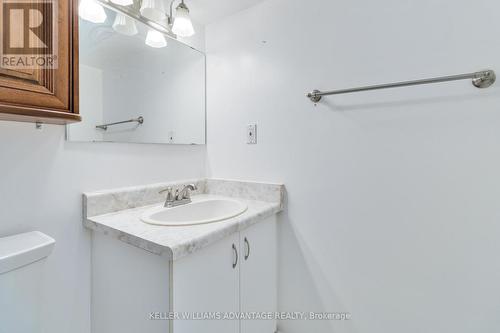 Lower - 6096 Farmstead Lane, Mississauga, ON - Indoor Photo Showing Bathroom