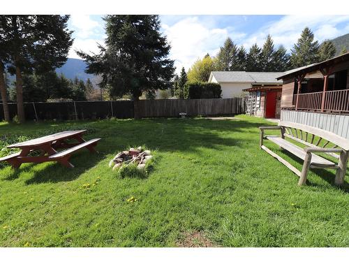2036 Loff Road, Castlegar, BC - Outdoor With Backyard