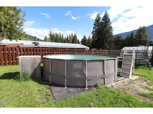 2036 Loff Road, Castlegar, BC - Outdoor With Above Ground Pool