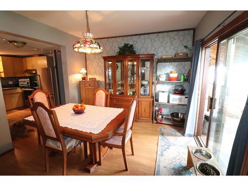 2036 Loff Road, Castlegar, BC - Indoor Photo Showing Dining Room