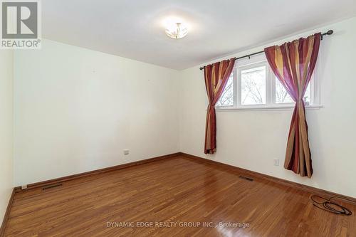 9 Crawford Drive E, Hamilton, ON - Indoor Photo Showing Other Room