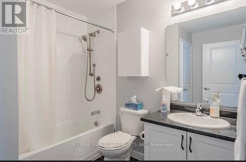 123 - 35 Southshore Crescent, Hamilton, ON - Indoor Photo Showing Bathroom
