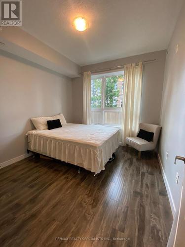 123 - 35 Southshore Crescent, Hamilton, ON - Indoor Photo Showing Bedroom