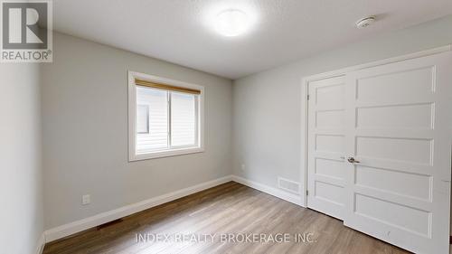 2431 Daisy Bend, London, ON - Indoor Photo Showing Other Room