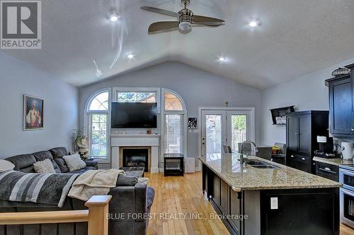 1555 Coronation Drive, London, ON - Indoor With Fireplace