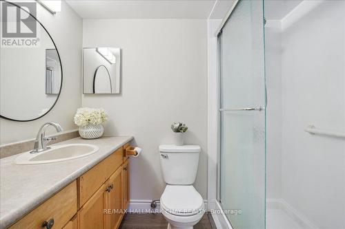 106 - 181 Collier Street, Barrie, ON - Indoor Photo Showing Bathroom