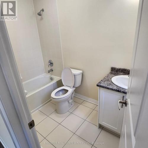 24 Revol Road, Penetanguishene, ON - Indoor Photo Showing Bathroom