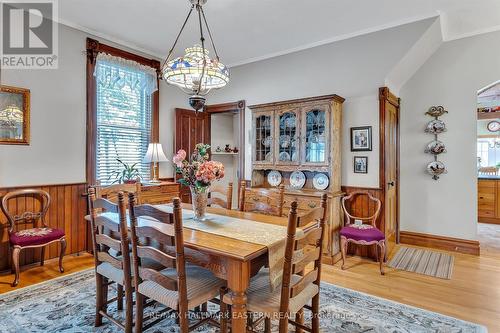 1060 Gore Street, Smith-Ennismore-Lakefield, ON - Indoor Photo Showing Dining Room