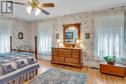 1060 Gore Street, Smith-Ennismore-Lakefield, ON - Indoor Photo Showing Bedroom