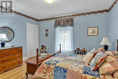 1060 Gore Street, Smith-Ennismore-Lakefield, ON - Indoor Photo Showing Bedroom