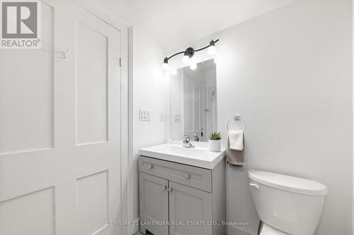 325 West Front Street, Stirling-Rawdon, ON - Indoor Photo Showing Bathroom