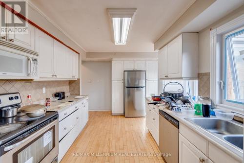24 Major William Sharpe Drive, Brampton, ON - Indoor Photo Showing Kitchen With Double Sink