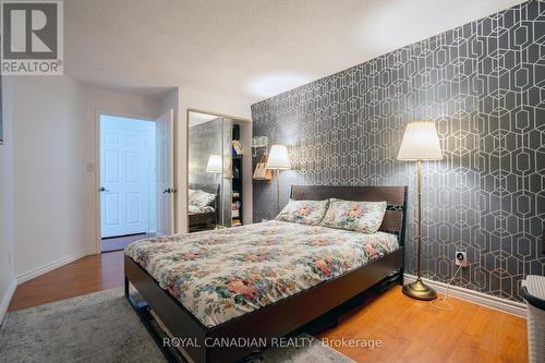 #1102 - 25 Agnes Street, Mississauga (Cooksville), ON - Indoor Photo Showing Bedroom