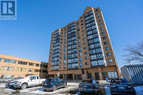 #1102 - 25 Agnes Street, Mississauga, ON - Outdoor With Facade