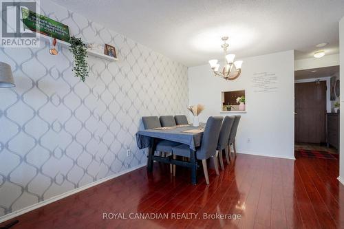 #1102 - 25 Agnes Street, Mississauga, ON - Indoor Photo Showing Dining Room
