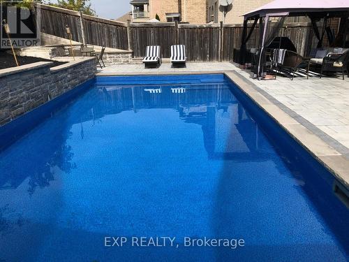 54 Gentle Fox Drive, Caledon, ON - Outdoor With In Ground Pool