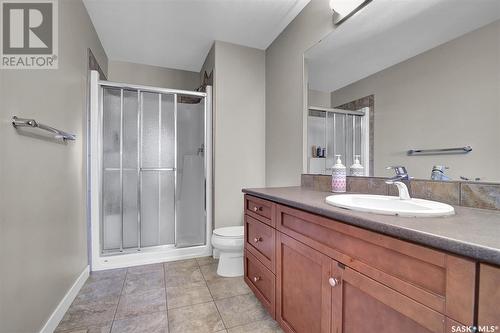 4625 Padwick Road, Regina, SK - Indoor Photo Showing Bathroom