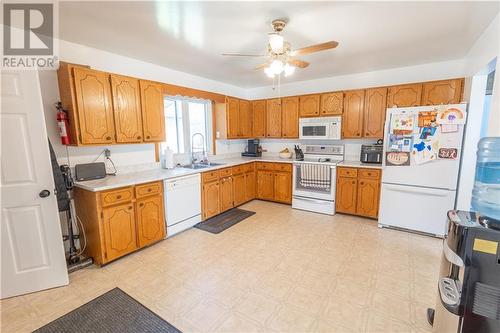 1204 Osborne Avenue, Cornwall, ON - Indoor Photo Showing Kitchen With Double Sink