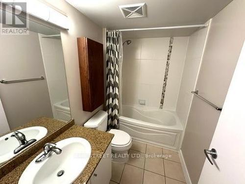 1803 - 12 Yonge Street, Toronto, ON - Indoor Photo Showing Bathroom