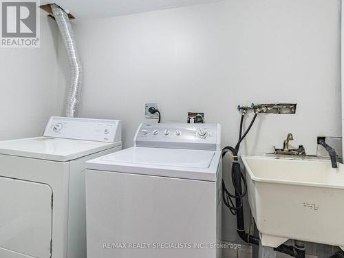 7 - 7 Guildford Crescent, Brampton, ON - Indoor Photo Showing Laundry Room