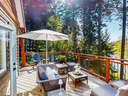 3711 Compass Cres, Pender Island, BC - Outdoor With Deck Patio Veranda With Exterior