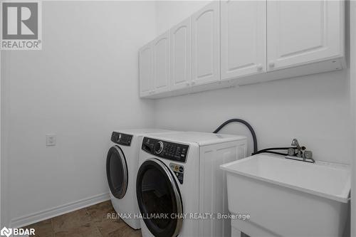 20 Tanglewood Crescent, Oro-Medonte, ON - Indoor Photo Showing Laundry Room