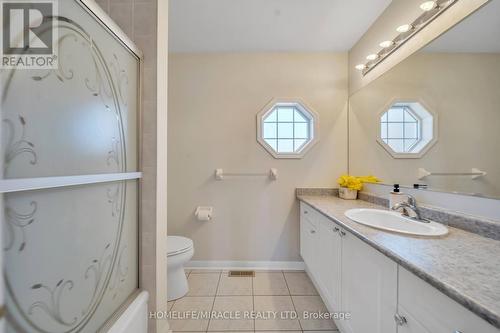 13 Bonavista Drive, Brampton (Credit Valley), ON - Indoor Photo Showing Bathroom