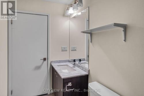 605 - 510 Curran Place, Mississauga, ON - Indoor Photo Showing Bathroom
