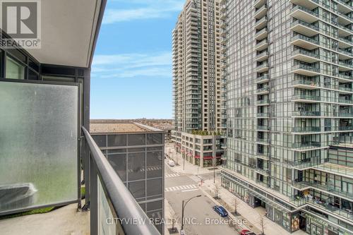 605 - 510 Curran Place, Mississauga, ON - Outdoor With Balcony With Facade