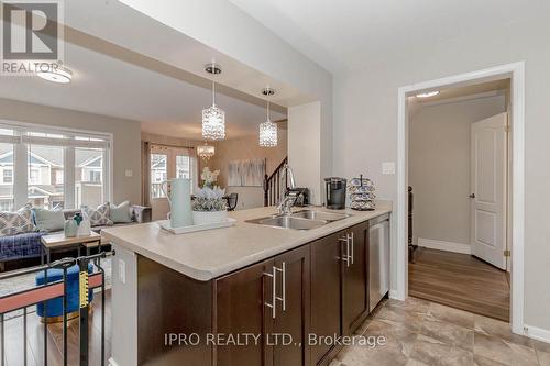 76 Suitor Court, Milton, ON - Indoor Photo Showing Kitchen With Double Sink