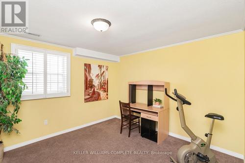 16 Palm Court, Hamilton, ON - Indoor Photo Showing Gym Room