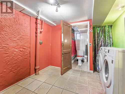 74 Homewood Avenue, Toronto, ON - Indoor Photo Showing Laundry Room