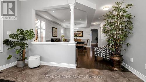 39 Orangeblossom Trail, Brampton, ON - Indoor Photo Showing Other Room